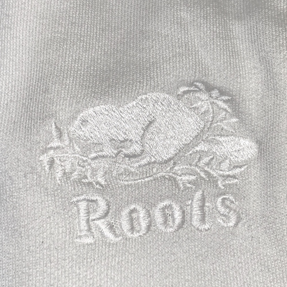 🆕ROOTS 100% Organic Cotton Shorts in White - Picture 5 of 9
